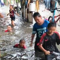 permukiman-di-tebet-barat-jaksel-banjir-usai-diguyur-hujan-deras