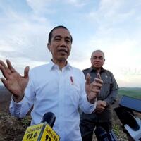 jakarta-masih-banjir-jokowi-minta-anies-bersihkan-got