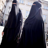 para-seleb-hollywood-yang-nyaris-telanjang-di-red-carpet-2019