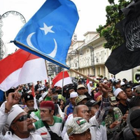 habib-rizieq-serukan-pendemo-tegas-membela-muslim-uighur-di-china