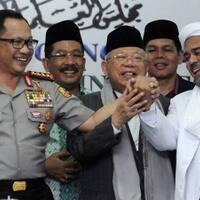fpi-ada-saat-razia-minuman-keras-di-kafe-ini-penjelasan-polisi