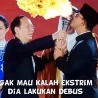 golkar-warga-yang-puji-anies--gubernur-rasa-presiden--berbaju-212-wajar