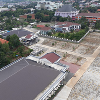 rumah-orang-tua-reynhard-sinaga-di-depok-seperti-istana