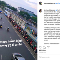 haduh-pemotor-serobot-jalur-busway-padahal-jalan-biasa-lancar