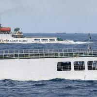 ketegasan-tni-al-usir-kapal-coast-guard-china-di-laut-natuna