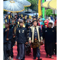 warga-jateng-kembali-dihebohkan-munculnya-kerajaan-baru-di-blora