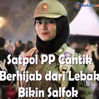 warganet-geger-penampakan-satpol-pp-cantik-di-banjir-lebak-manisnya-bikin-diabetes