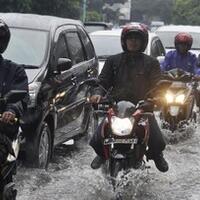 hujan-guyur-jakarta-semanggi-dan-setiabudi-masih-tergenang