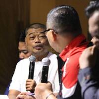 fenomena-kerajaan-khayalan-manfaatkan-kekuatan-medsos-dan-budaya-instan