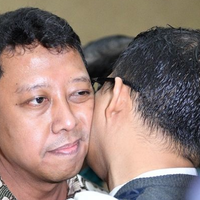 terbukti-terima-suap-romahurmuziy-divonis-2-tahun-penjara
