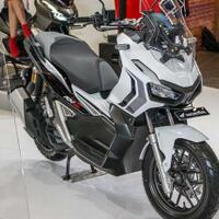 honda-adv-150-berapa-harga-dan-apa-kelebihannya