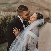 selamat-miss-universe-2017-telah-menjadi-seorang-istri