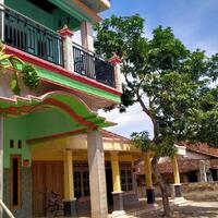 rumah-lantai-2-ini-rela-di-tempeli-stiker-miskin-yang-miskin-malah-malu-ngaku-miskin