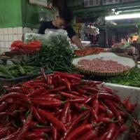 pasokan-langka-harga-cabai-rawit-meroket-naik