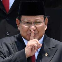 prabowo-batalkan-sukhoi