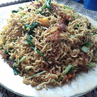 hidup-agan-ruwet-mari-makan-mie-goreng-ruwet-biar-ruwetnya-pindah-ke-mie-goreng