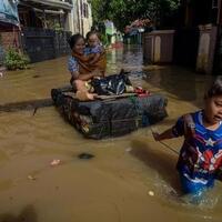 warga-terdampak-banjir-di-bandung-barat-capai-60-ribu-jiwa