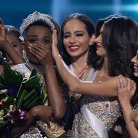 zozibini-tunzi-kunjungi-indonesia-ini-beberapa-potretnya-saat-di-sumba-ntt