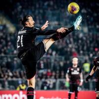 ibrahimovic-bikin-gol-lagi-di-san-siro-setelah-nunggu-8-tahun