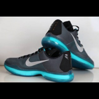 lounge-buat-latihan-posting--monokrom