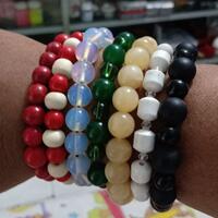 gelang-dari-batu-berenergi