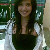 kerap-tampil-seksi-ini-beberapa-foto-nia-ramadhani-yang-selalu-terlihat-awet-muda