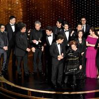 berjaya-parasite-dinobatkan-jadi-film-terbaik-oscar-2020