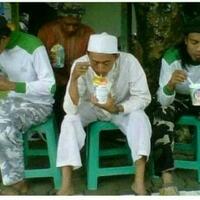 pedagang-menanti-cuan-di-aksi-212