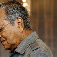 mahathir-ajukan-pengunduran-diri-semua-mata-tertuju-pada-raja-malaysia