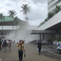 asap-mengepul-di-gedung-nusantara-iii-dpr-penghuni-panik-berhamburan