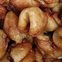 kue-baik-kejepit-teksturnya-kenyal-tahan-lama-dan-bikin-ketagihan