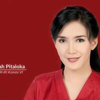rieke-diah-pitaloka-wanita-perkasa-di-indonesia