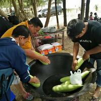 coc-regional--makananan-tradisional-gurihnya-kuah-beulangong