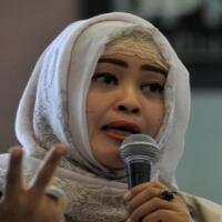 fahira-idris-minta-maaf-soal-cuitan--corona--batalkan-niat-lapor-balik