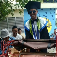 naik-becak-ke-acara-wisuda-mahasiswa-isi-yogyakarta-viral-sita-perhatian-netizen