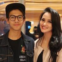 momen-ririn-ekawati-ketemu-iqbaal-ramadhan-kegirangan-kayak-anak-kecil