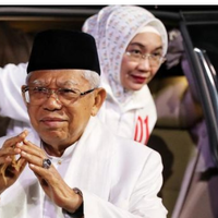 ma-ruf-perkenalkan-salaman-corona-alternatif-jabat-tangan