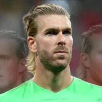 pesepakbola-liverpool-positif-terserang-virus-karius