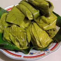 coc-regional--makanan-tradisional--lepek-binti-kue-bungkusan-daun