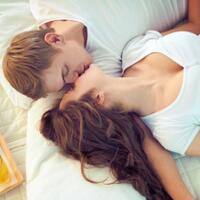 cegah-penyebaran-virus-corona-dengan-bercinta-ketahui-tips-amannya