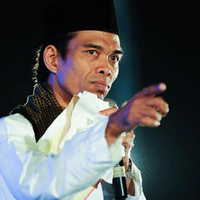 uas-sebut-jaga-jarak-di-tengah-corona-sesuai-sunah-rasul