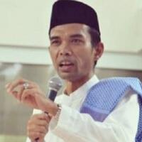 kenapa-pemerintah-larang-salat-berjamaah-ini-penegasan-ustaz-abdul-somad