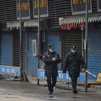 penjual-udang-di-pasar-seafood-wuhan-mungkin-adalah-quotpasien-nolquot