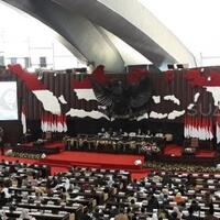 wabah-corona-makin-mengganas-dpr-masih-kekeh-bahas-omnibus-law