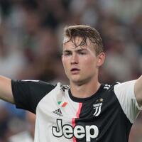 nantikan-pertukaran-matthijs-de-ligt-ke-manchester-united-dan-paul-pogba-ke-juventus