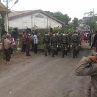 pemakaman-pasien-corona-di-gowa-sempat-panas-warga-bakar-ban-blokir-jalan