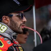 andrea-iannone-resmi-kena-skors-dari-fim-18-bulan-dilarang-balapan