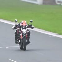 honda-monkey-125-vs-honda-cb125r-vs-suzuki-gsx-r125-adu-top-speed