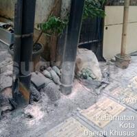 pakar-it-ragukan-kepulan-asap-di-jaksel-disebabkan-kabel-optik-terbakar