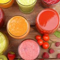 resep-dalgona-yogurt-strawberry-biar-segar-saat-di-rumah-aja
